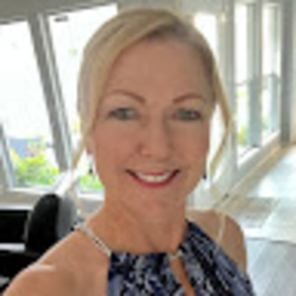 Meet your Posher, Lynn